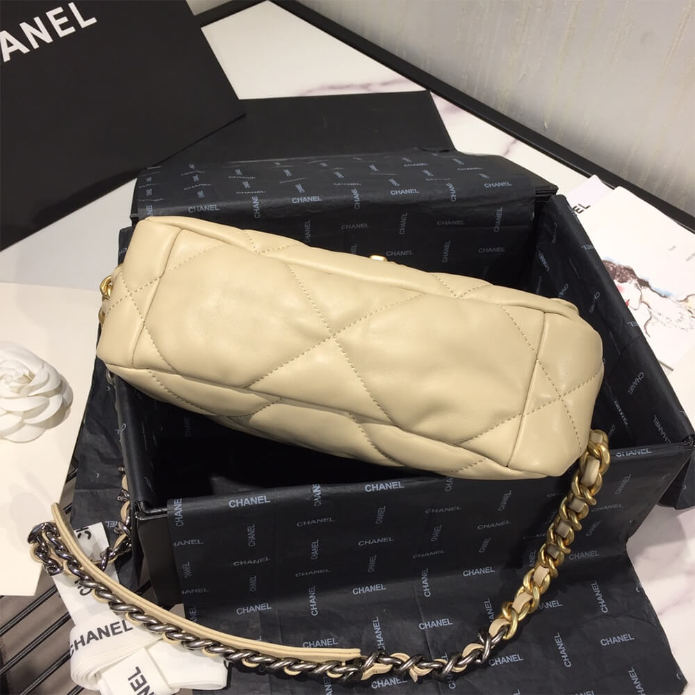 Ch*el 19 small flap bag